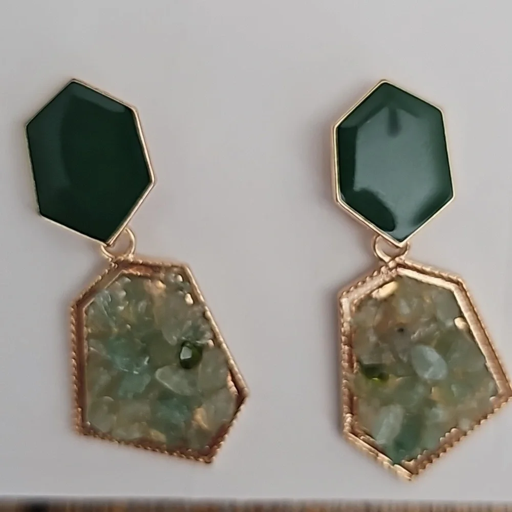 Hexagon Avocado Green Dangle Earrings With Artificial Crystal Decor Retro